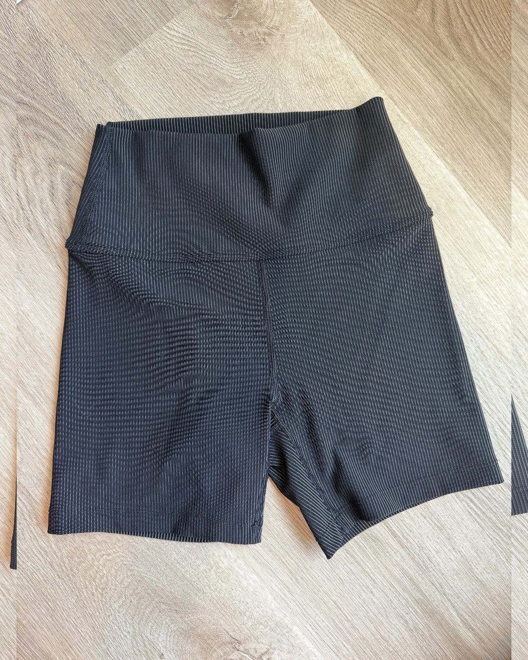 Ribbed Biker Shorts